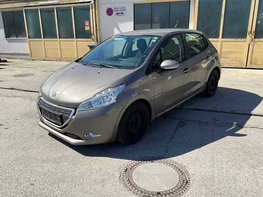 Peugeot 208 ACT VTI 95 5T Auto