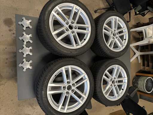 Bridgestone Blizzak LM005 M+S Snow ensemble de 4 pneus hiver + jantes Audi TT