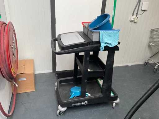 Camion per la pulizia