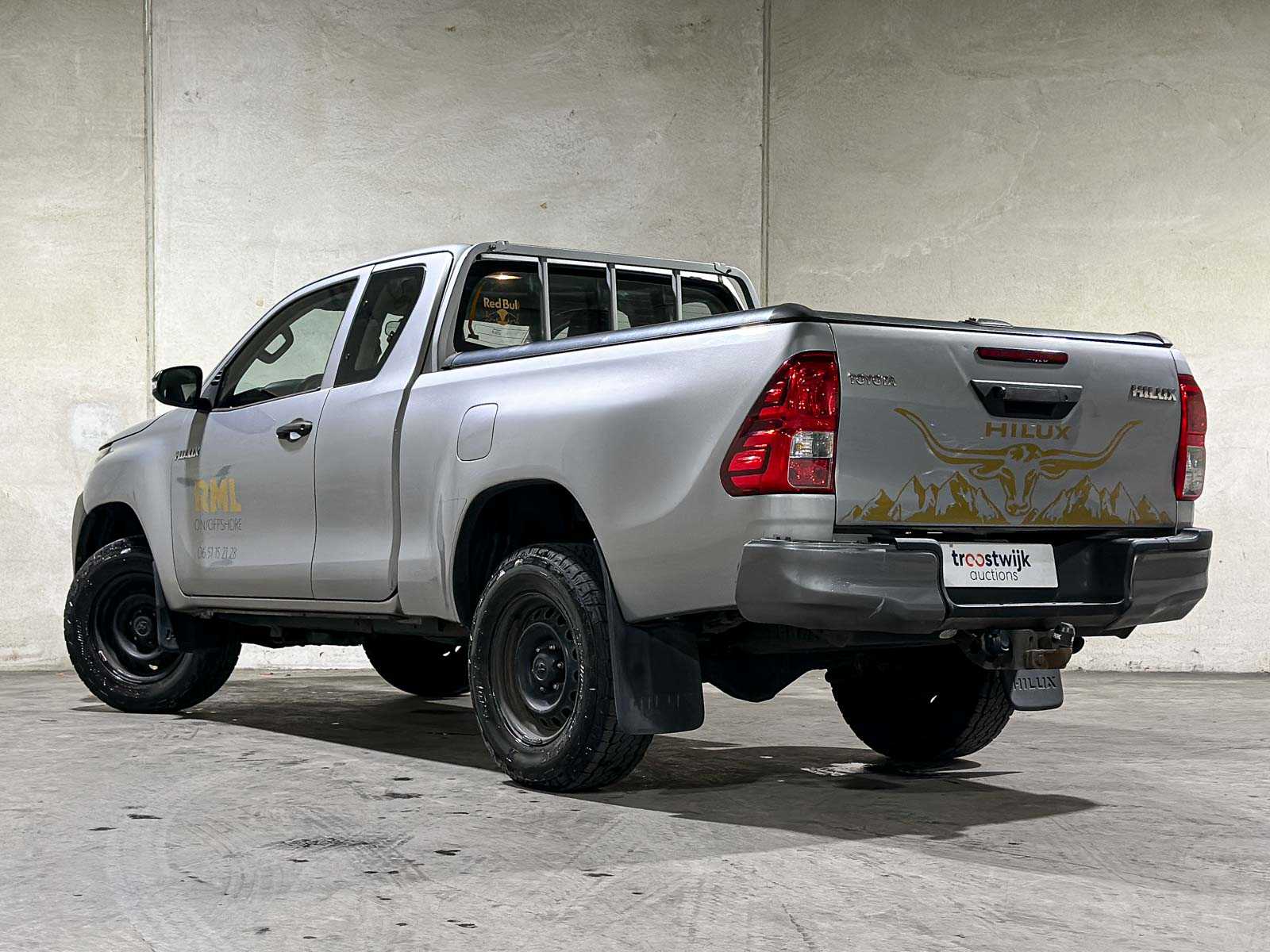 Toyota HiLux 2.4 D-4D-F Xtra Cab Comfort 150pk 2017 (Origineel-NL), V-833-JR