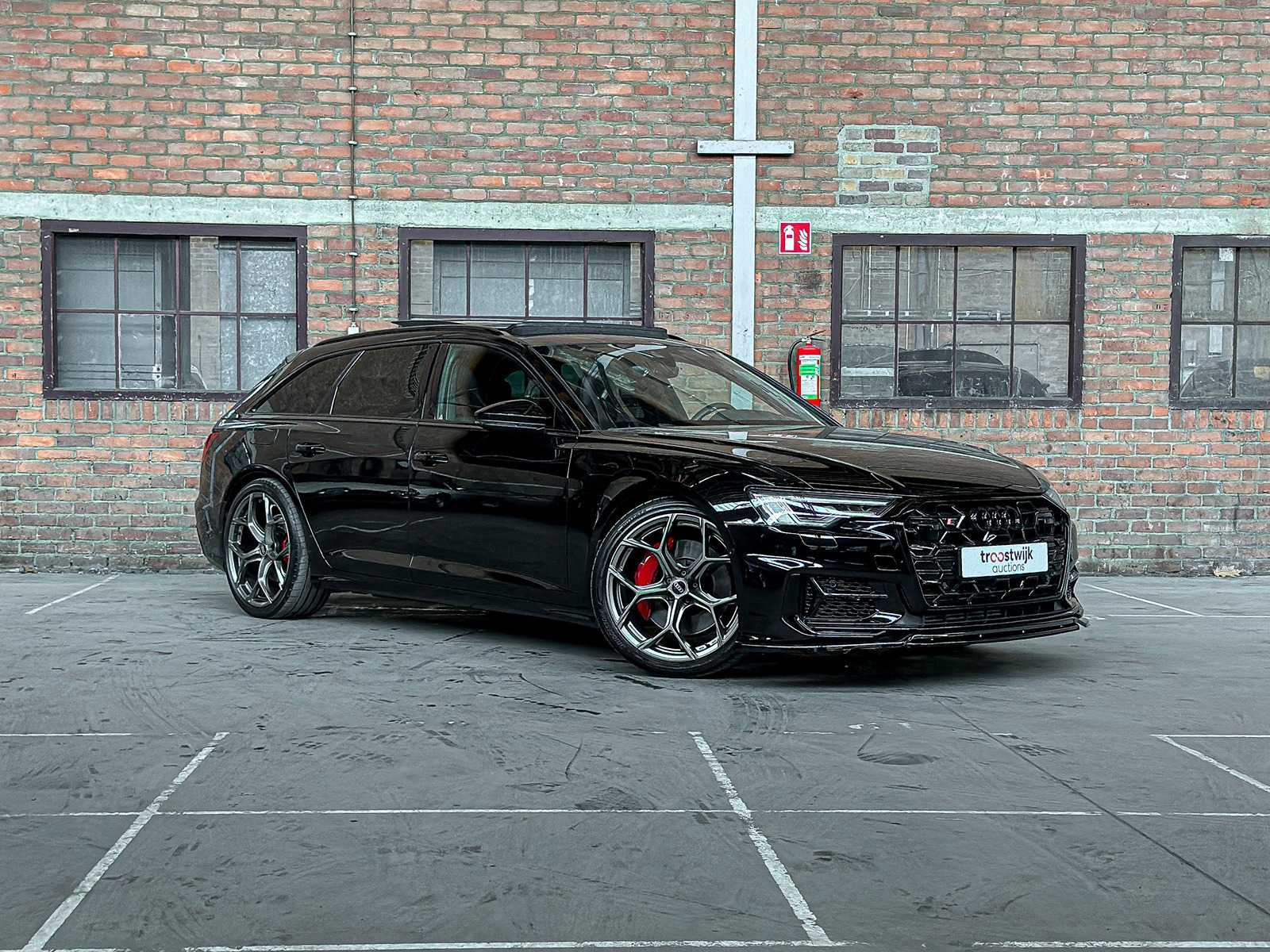 Audi A6 Avant 55 TFSI e Quattro Pro Line S Competition 367pk 2023 (Plug-In Hybrid), HLJ-85-T