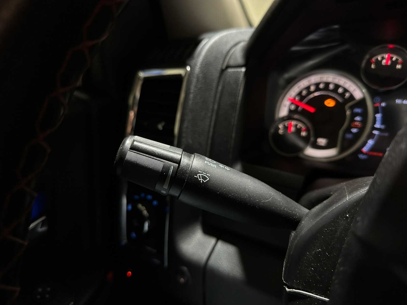 Dodge Ram 1500 5.7 V8 4x4 QC 6'4 401pk 2014 LPG (Origineel-NL) (BTW), VG-248-G