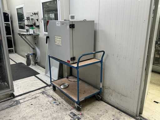 Four BINDER 2018 à séchage et chauffage