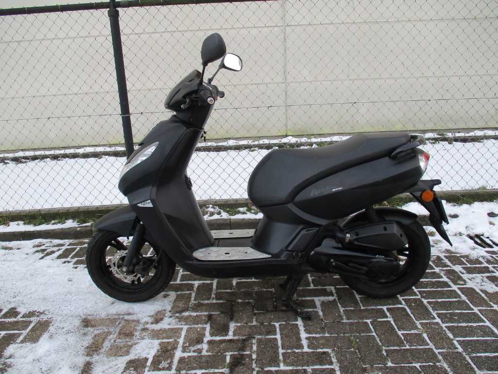 Peugeot - Moped - Kisbee 4T Black edition Injection - Scooter