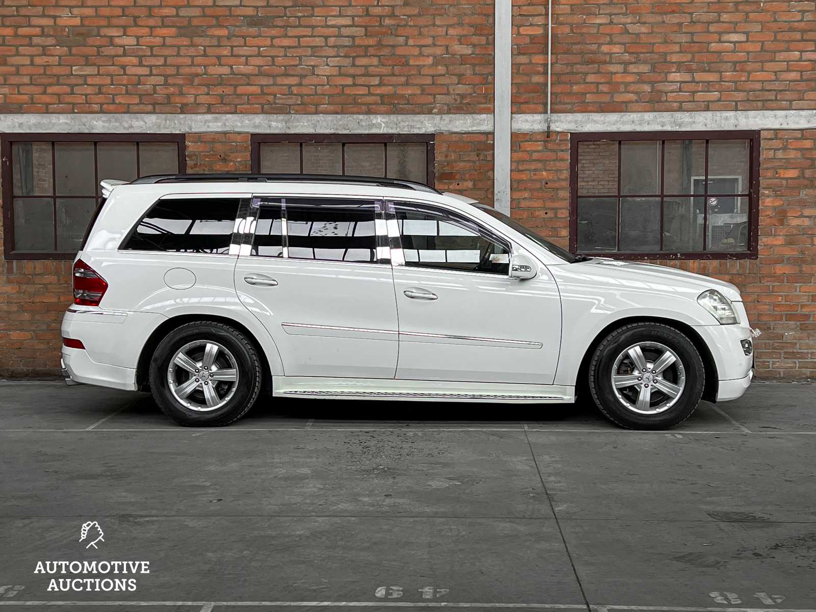 Mercedes-Benz GL500 5.5 V8 388pk 2006 GL-Klasse -Youngtimer-