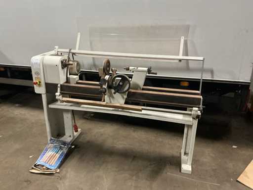 SCM Minimax T124 Wood Lathe
