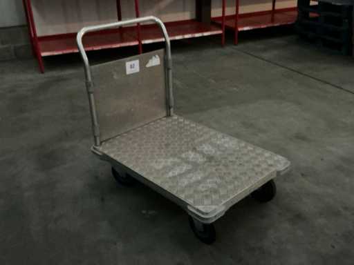 Alu-Plattformanhänger