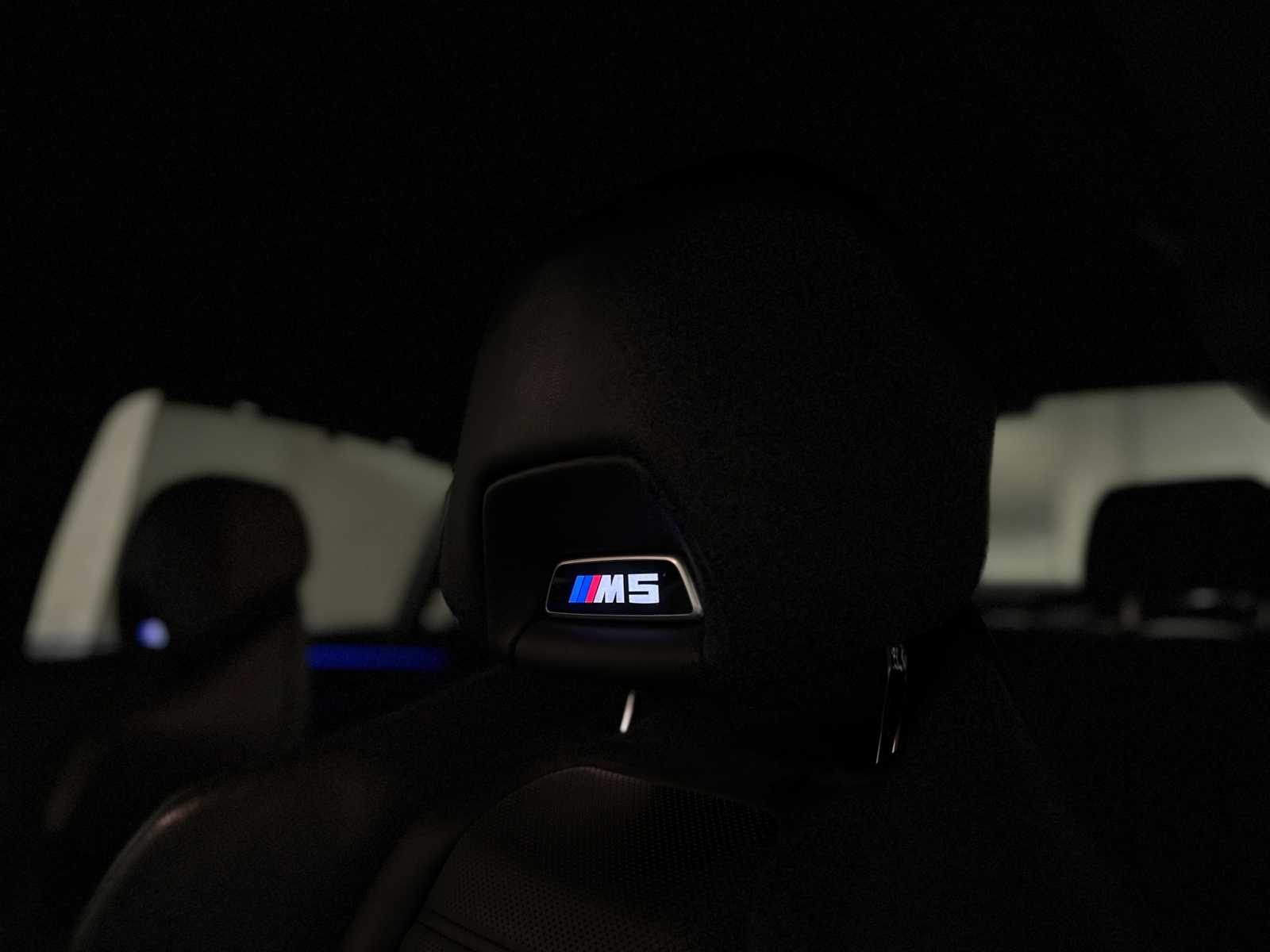 BMW M5 4.4 V8 M-Sport 600pk 2019 (Origineel-NL) 5-Serie, XR-334-D