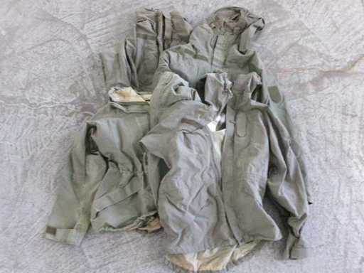 AT Rain Jacket, defective (R11) (29x)