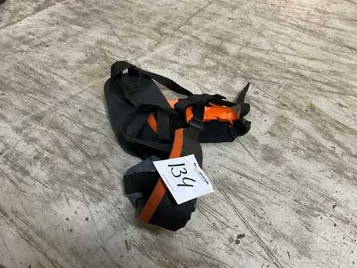 Stihl-Geschirr
