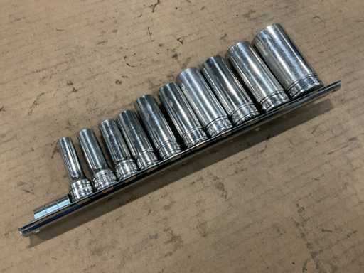 Jeu de douilles encliquetables