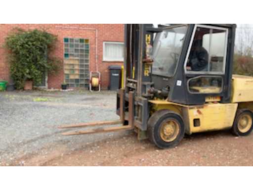 54542dbd-5fa5-4dba-b6d9-323fce23cd14.mp4