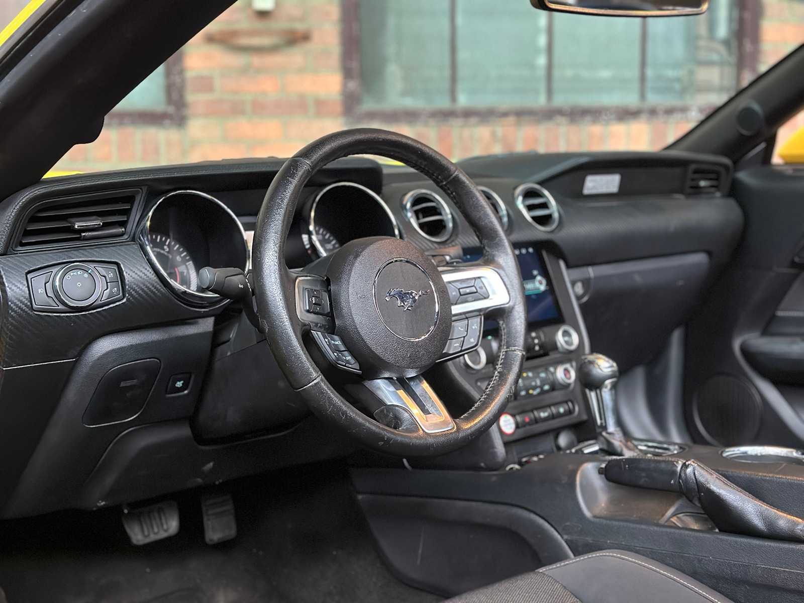 Ford Mustang 3.7 V6 300pk 2014 Cabriolet