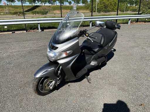 2002 Suzuki Burgman 400 Motorscooter