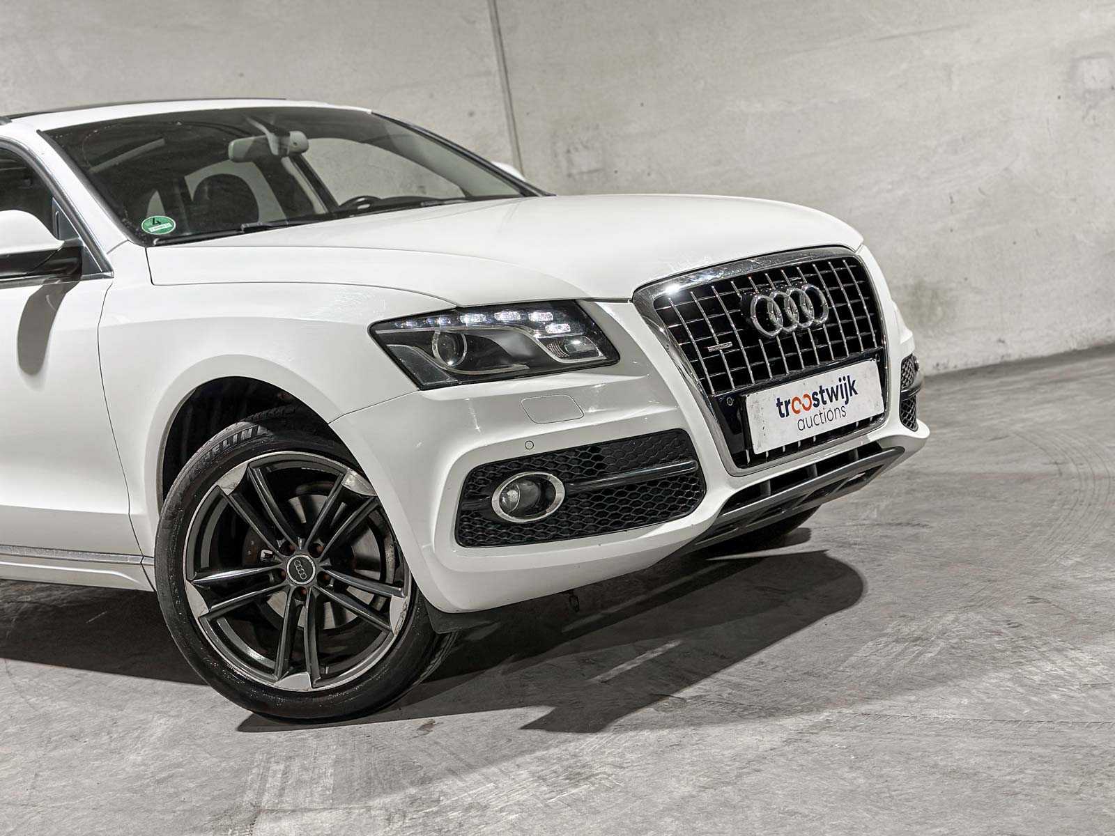Audi Q5 3.2 FSI V6 Quattro Pro Line 269pk 2010, J-936-ZV