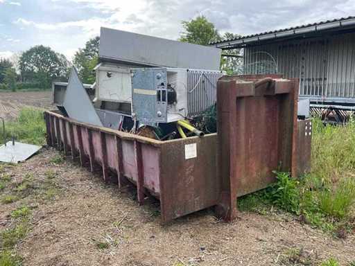 Waste container