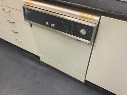 Miele - G7881 - Instrumenten steriliseer apparaat