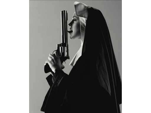 Foto Lenard 'Non Lecca le Armi'