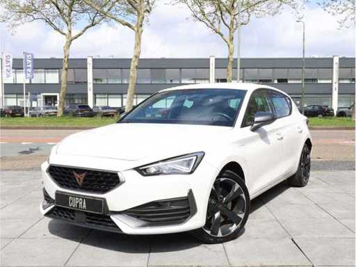 Cupra Leon 1.4 eHybrid VZ 204HP Automat 2022