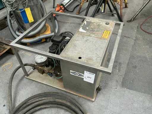 Rosten MP 230/6 Testpumpe