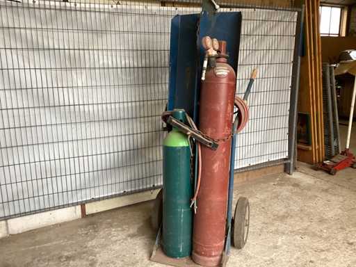 Zestaw maszyn tnących/butli gazowej