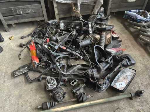 Verschiedene Lkw-Teile