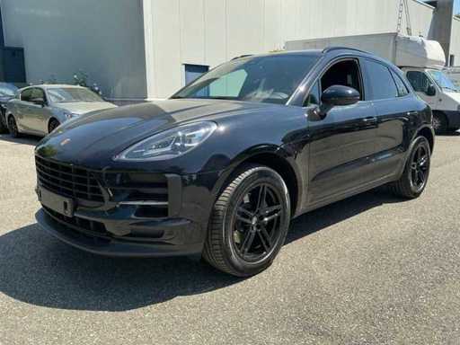 2021 Porsche Macan 