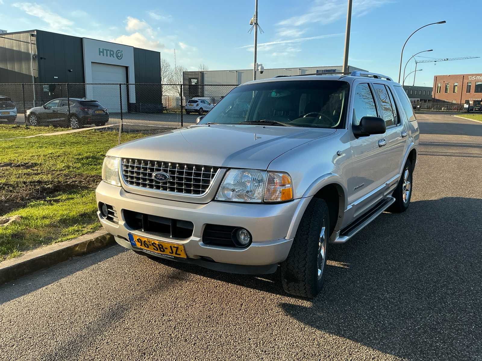 2004 Ford USA Explorer 4.6-V8 Limited Passenger Car