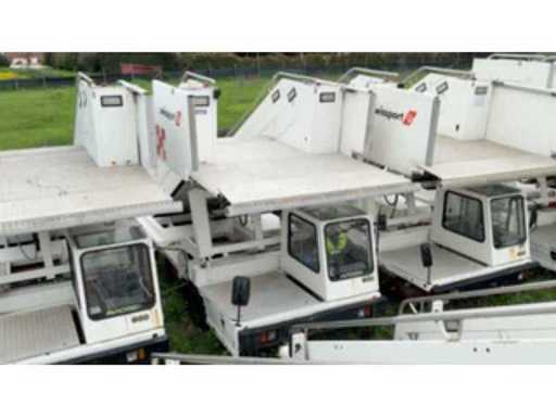 63d5d571-539a-44ec-8fa1-3af94b2f1035.mp4