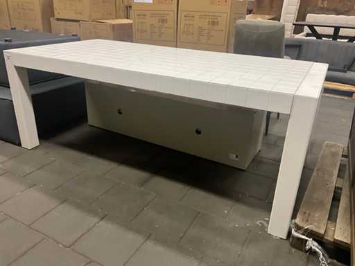 Table de salle à manger