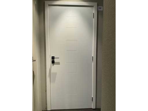 Porte intérieure en bois massif