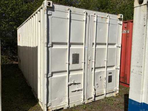 Shipping container