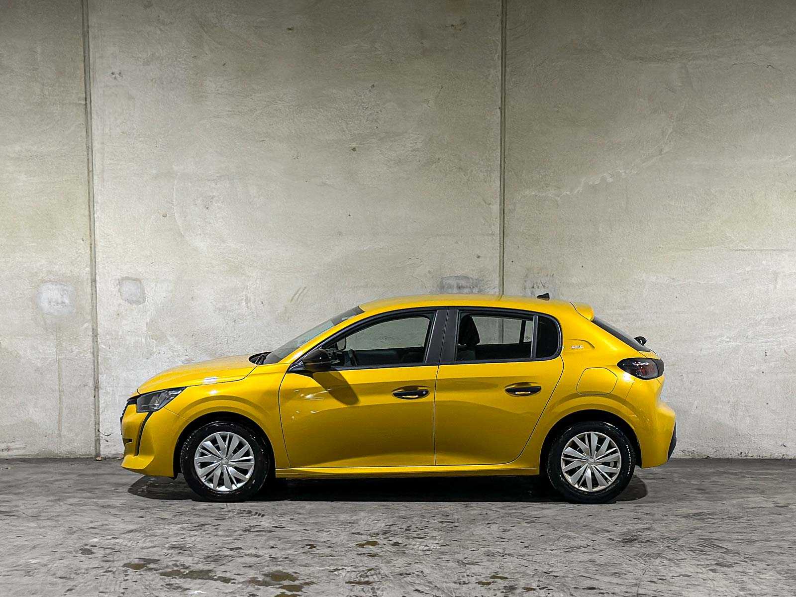 Peugeot 208 1.2 PureTech Like 75pk 2013, R-956-ZL