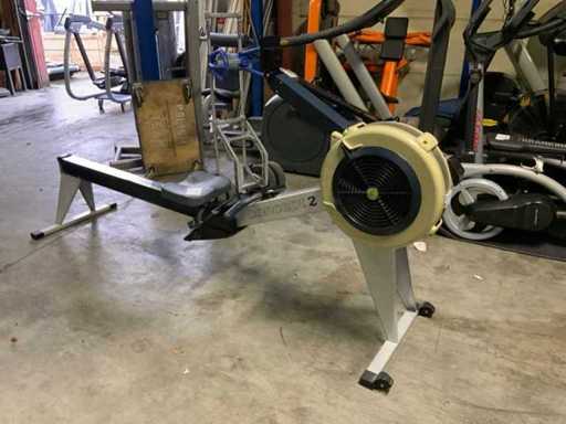 Rameur modèle 2 E pm5