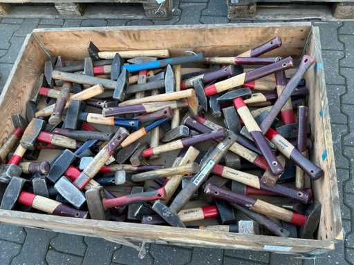 Batch of hammers and sledgehammers