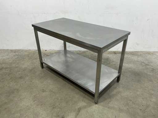 Arbeitstisch aus Edelstahl