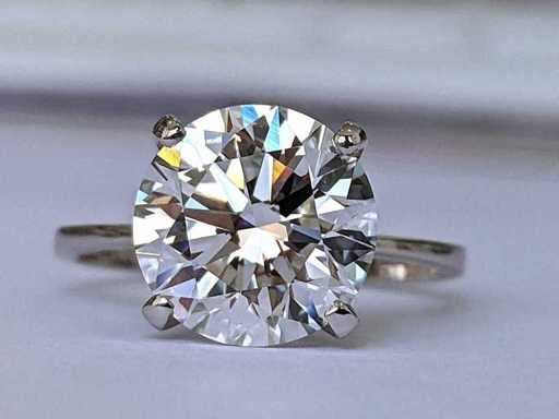 14 krt wit gouden ring met diamant 6.00 crt