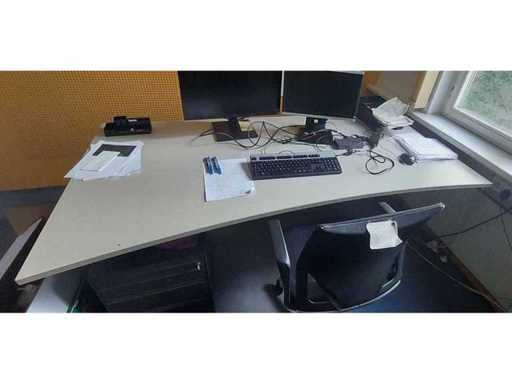 Bureau (4x)