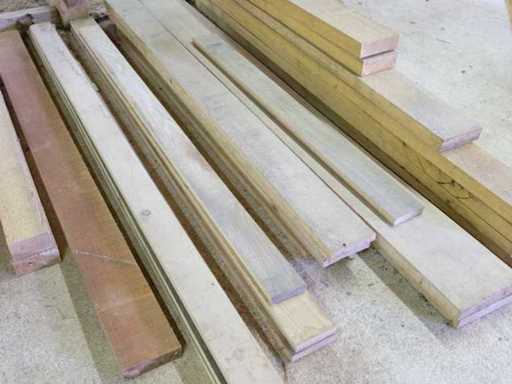 Autre bois et plaques /  planches / diverses pièces de bois sciées Lot 3
