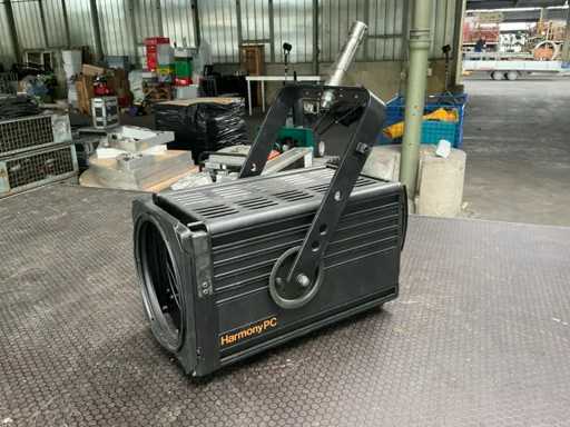 Strand Lightning Harmony PC Par Spotlight (19x)