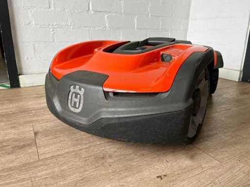 2019 Husqvarna Automäher 535 Allrad, gebrauchter robotischer Rasenmäher 535 AWD