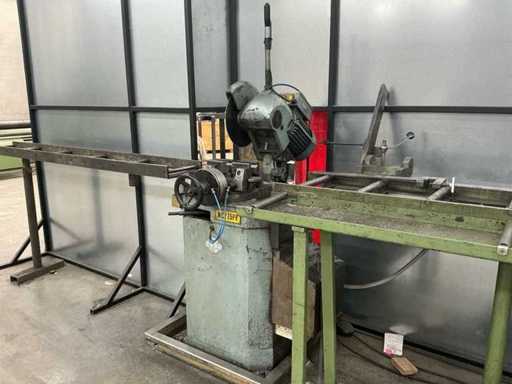 1991 Soco Crosscut Circular Saw Metal