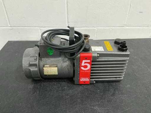 Edward's - E2V5 - Tweetraps vacuümpomp