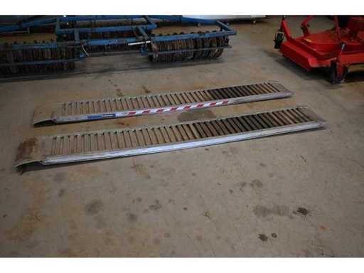 DLMA 2250KG  Aluminium Rijplaten Set