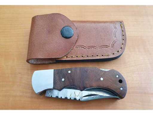 Damascus pocket knife / Damascus folding knife, wooden handle