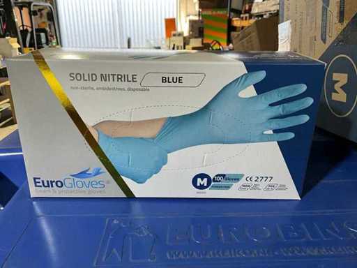 Batch of nitrile gloves