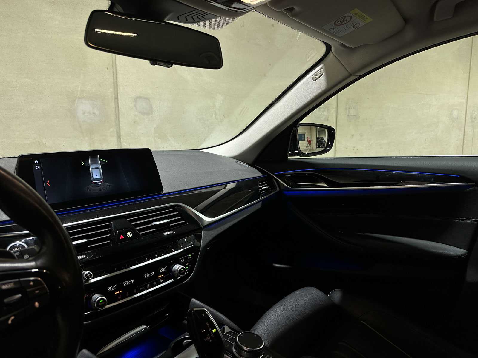 BMW 520i Touring High Executive Sport-Line 5-serie 184pk 2019, XG-208-V