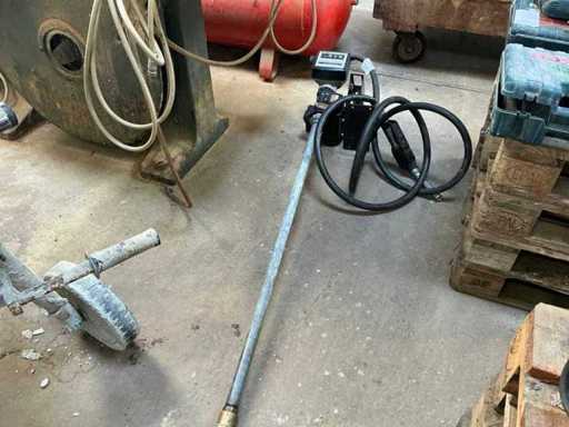 Pompe à carburant avec compteur mécanique