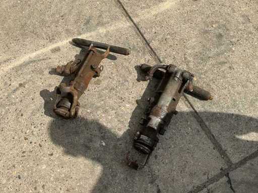 Pneumatic drills (2x)