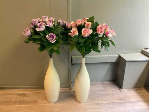 Vaas met kunstbloem (2x)